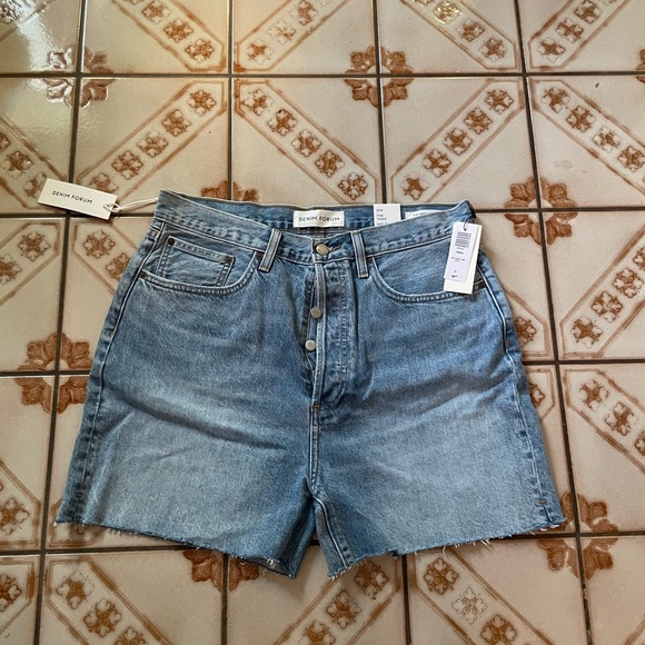 NWT Denim Forum Shorts - Picture 2 of 9